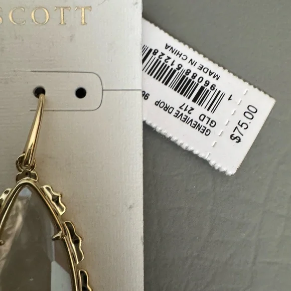 Kendra Scott Genevieve MOP Earrings - Picture 4 of 6